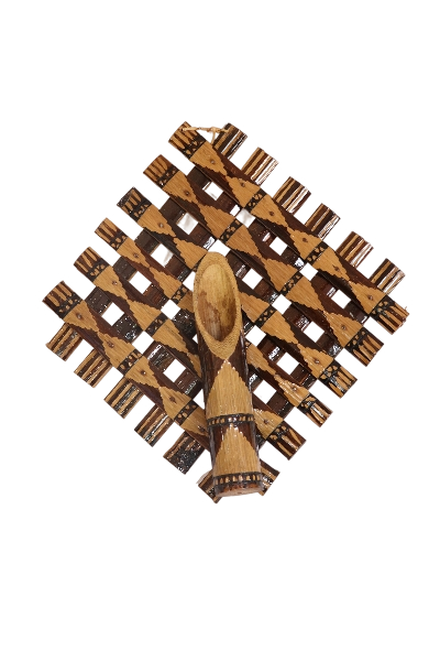 Diamond Patteren Bamboo Wall Hanging Flower Vase